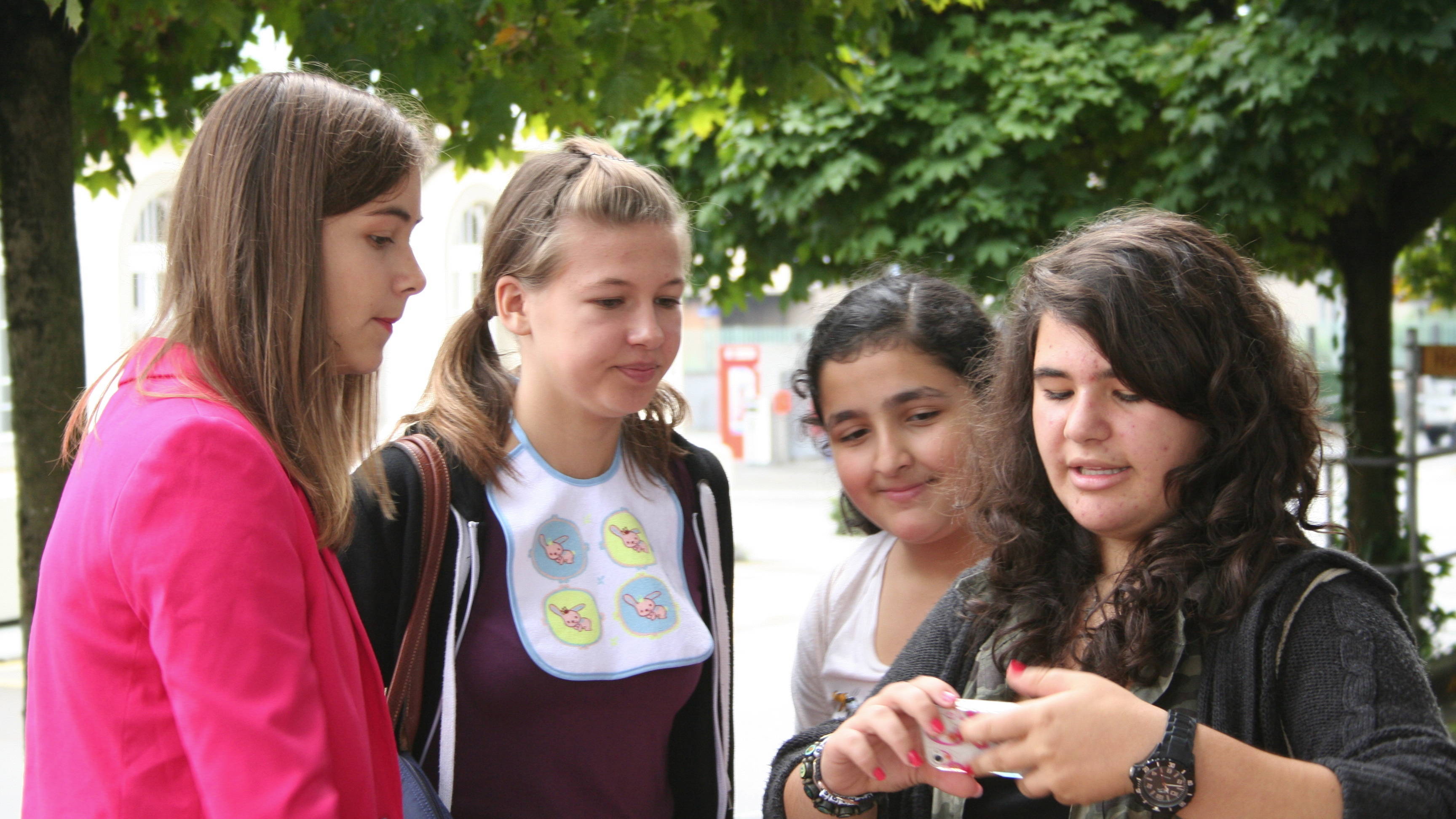 Filmstill «Doch nur fascht e Familie»