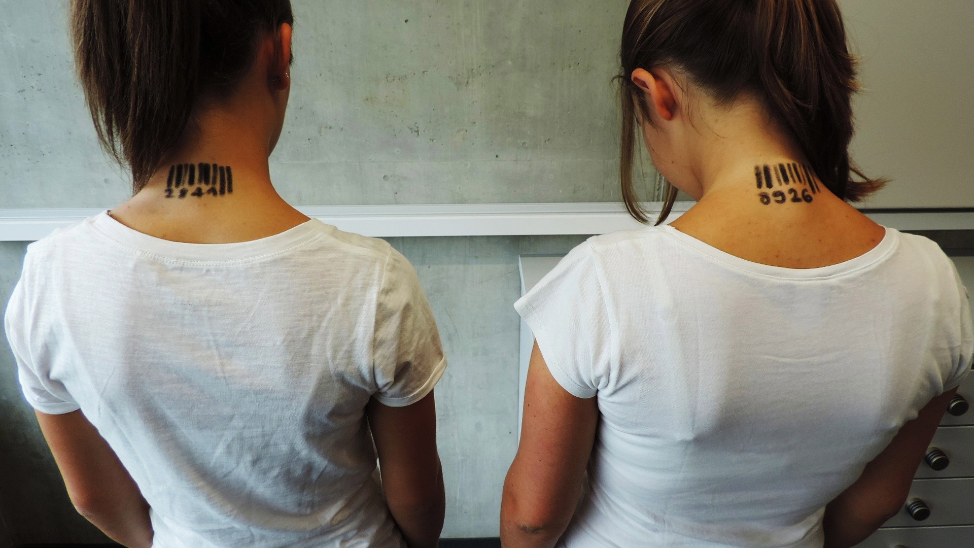 Filmstill «Frischfleisch – Kinder im Angebot»