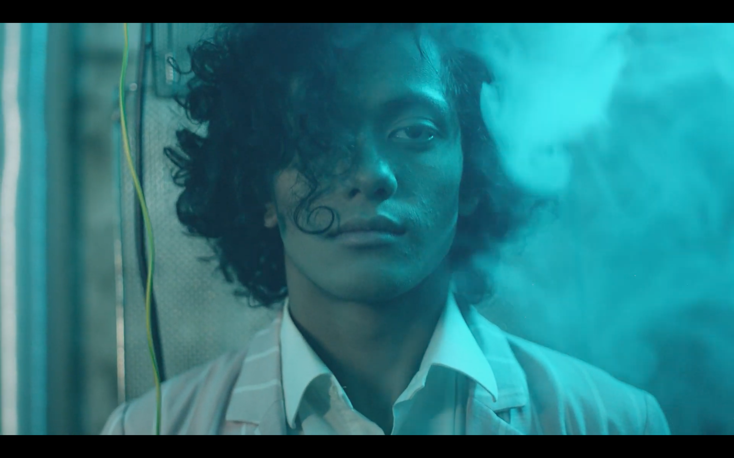 Photogramme «Take Away»