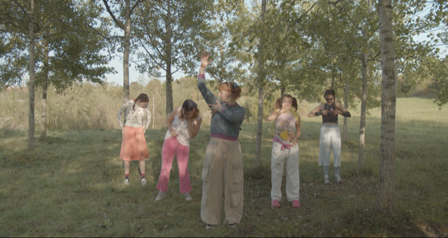 Filmstill «the dance of becoming a woman»