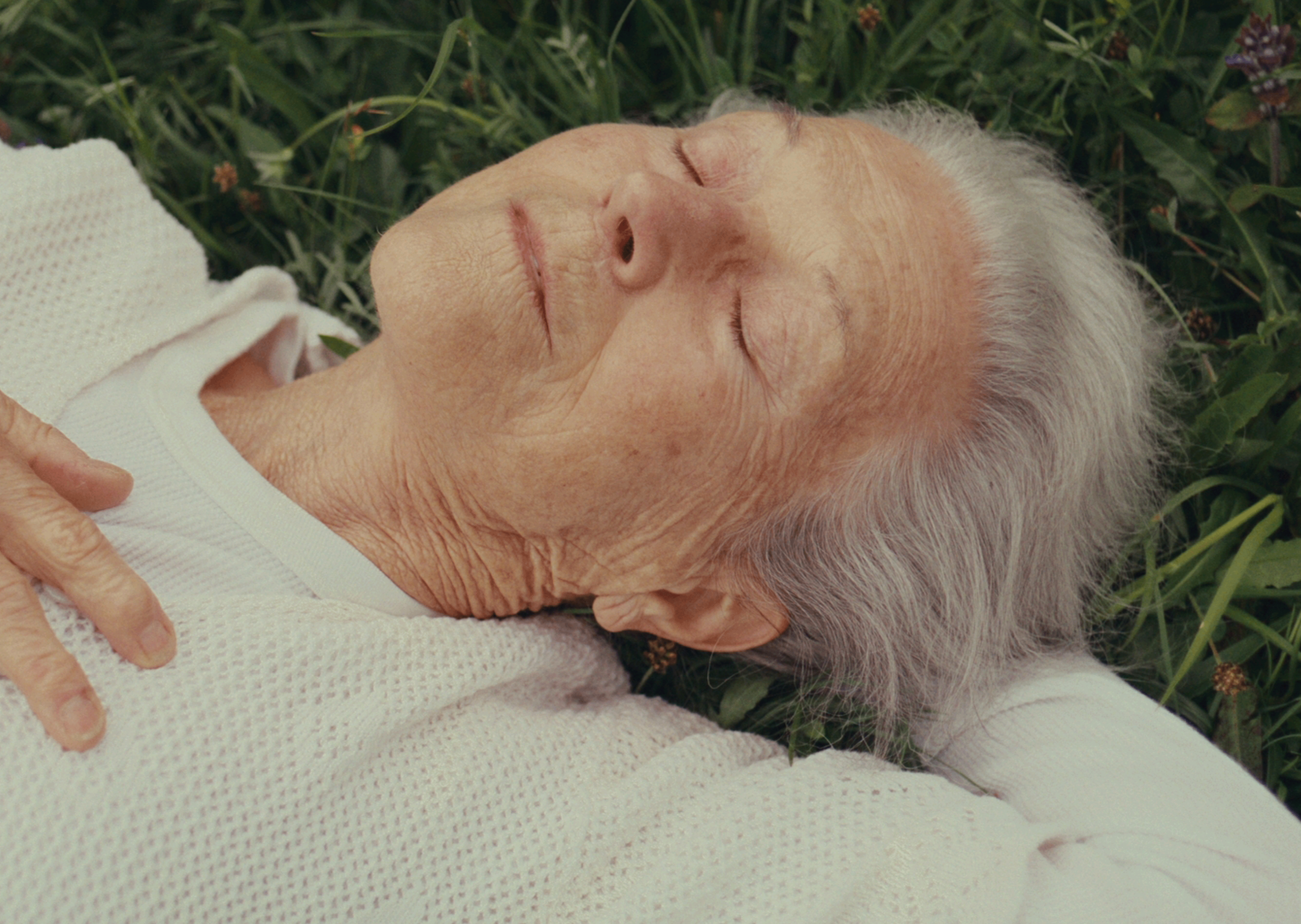 Filmstill «WOLKENLEER»