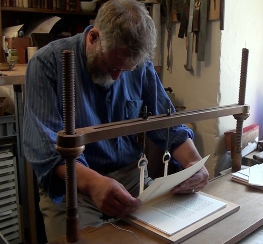 Filmstill «Die Buchdrucker von Vättis»