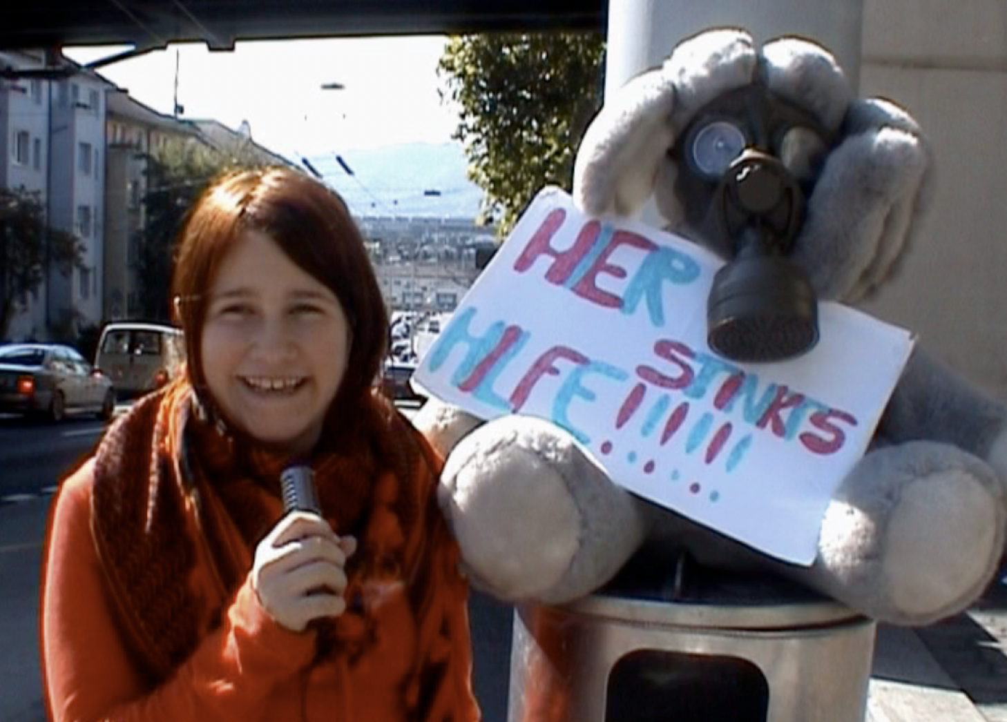 Filmstill «Rosen? Garten? Strasse!»